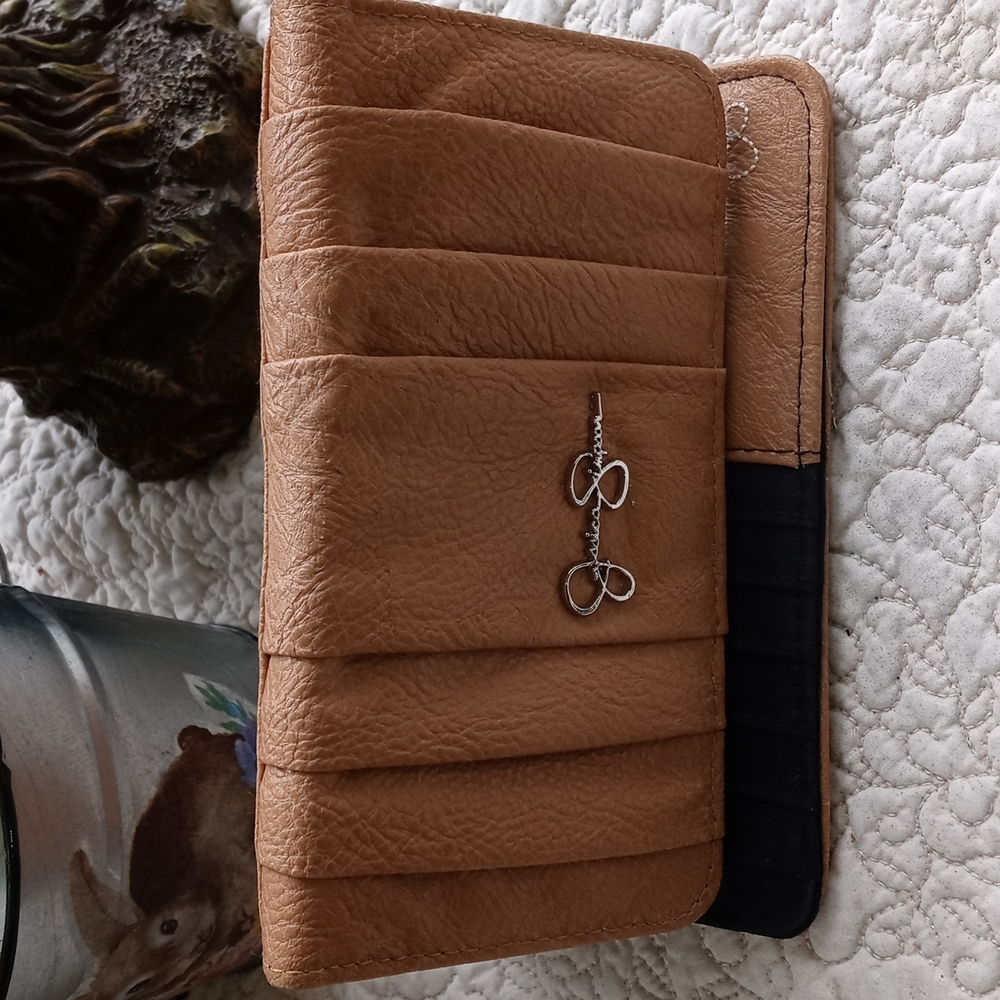 JESSICA SIMPSON WALLETT